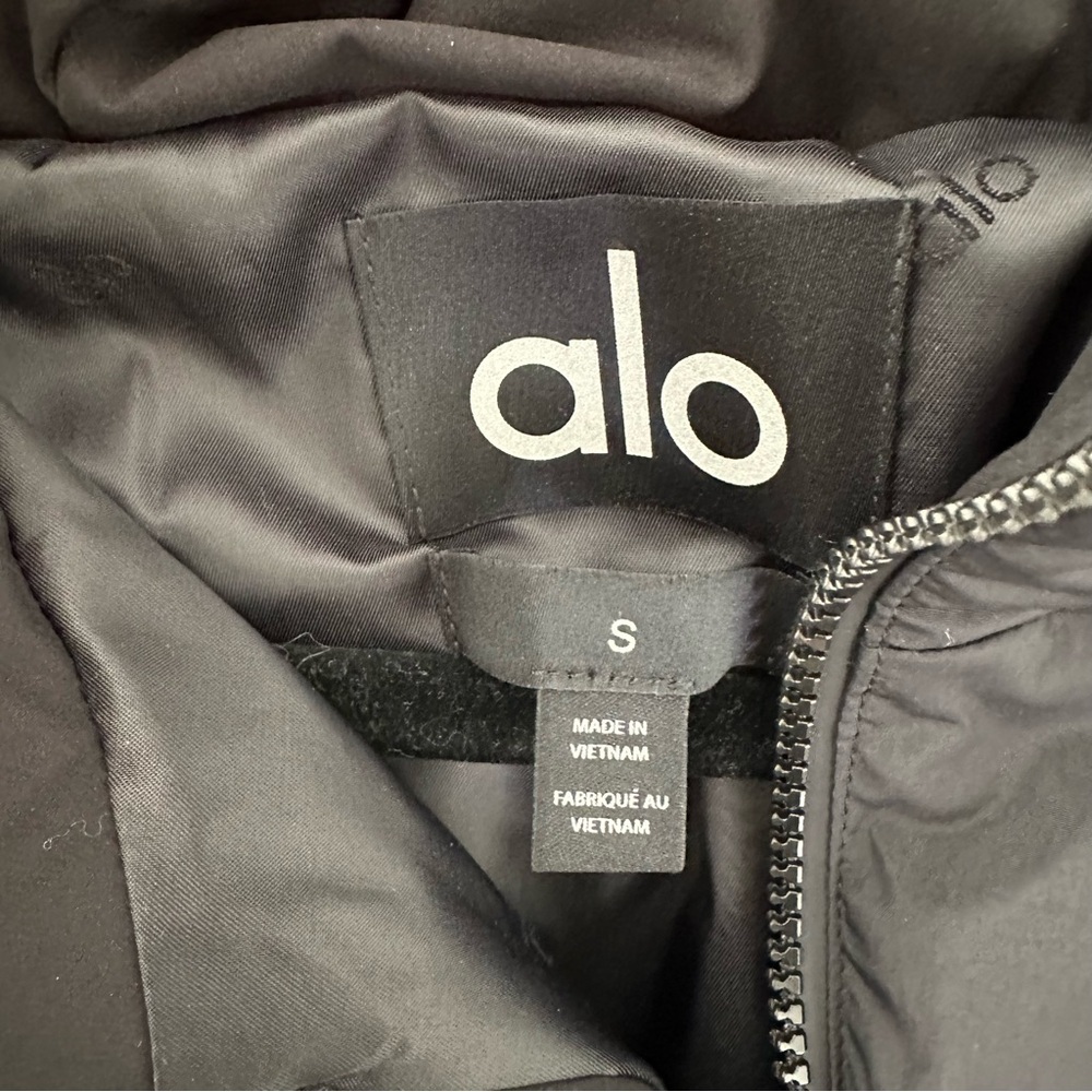 NWT ALO YOGA Polar Star Ski Suit in Black SZ S - Picture 8 of 12